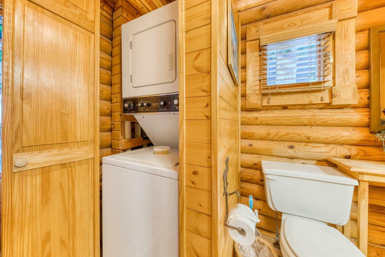 Moose Lodge II Сивиървил Екстериор снимка