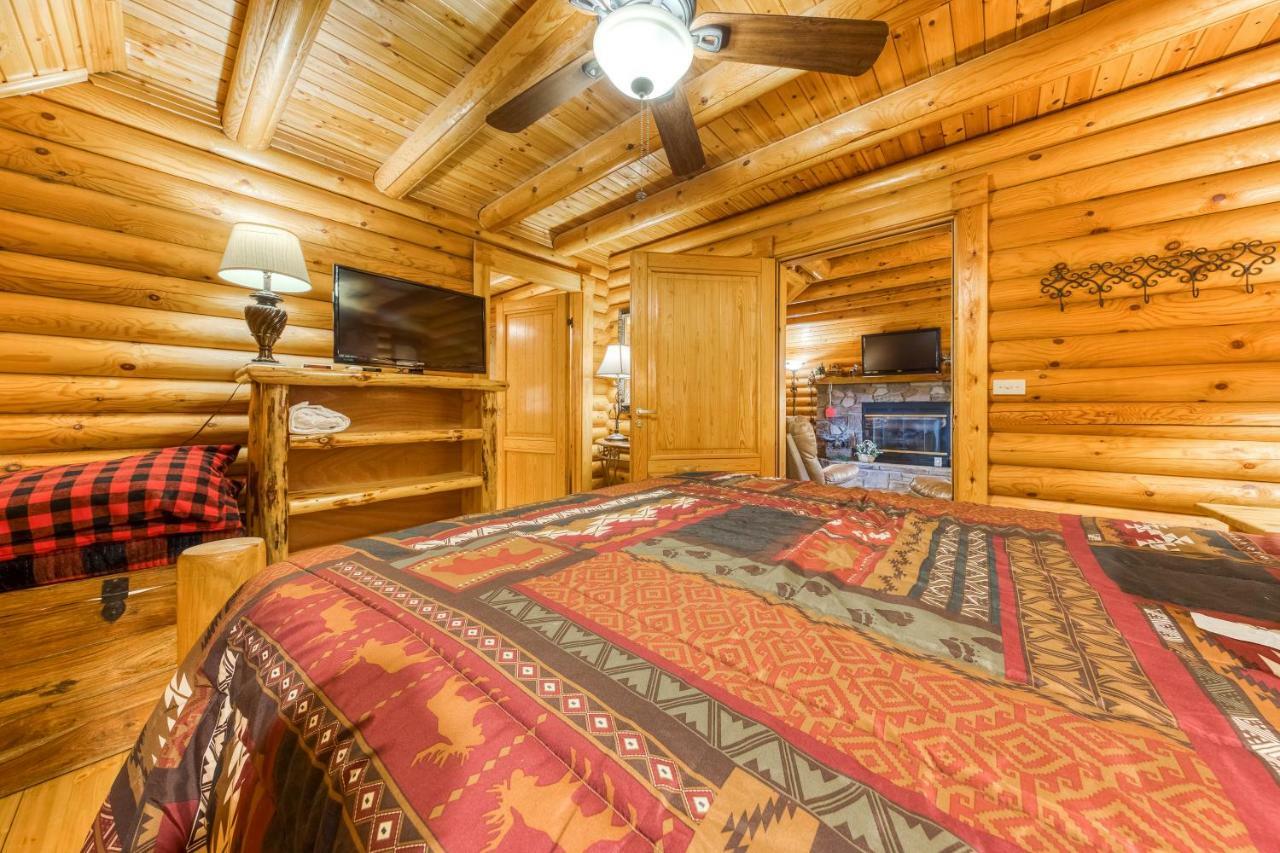 Moose Lodge II Сивиървил Екстериор снимка